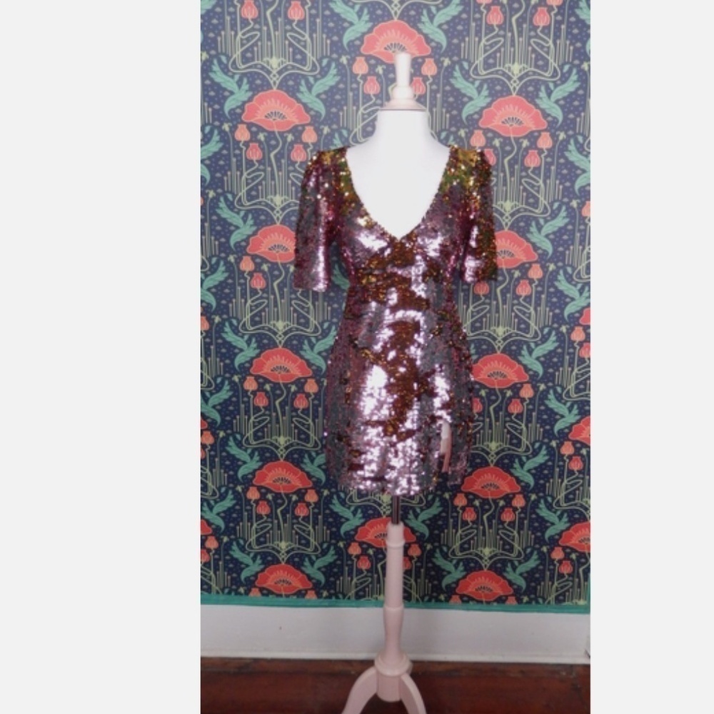 For Love & Lemons Sparklers Pink Gold Sequin Mini Party Dress XS/S Nwt - Picture 4 of 9